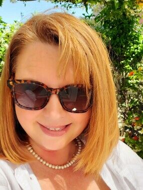 Meet your Posher, Candance